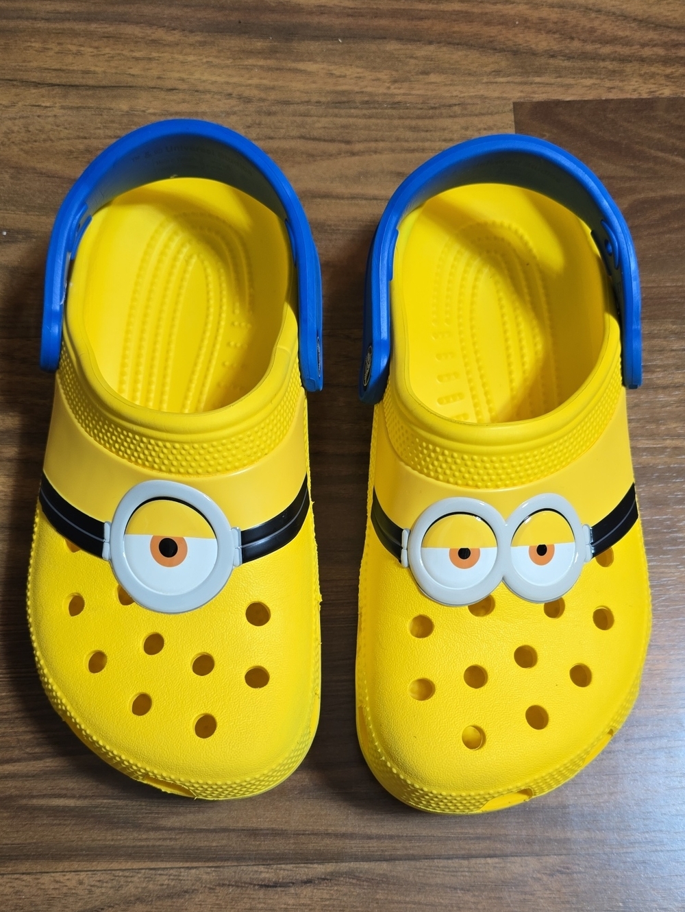 Crocs Unisex-Child Fun Lab Minion Clogs - I Am Minion